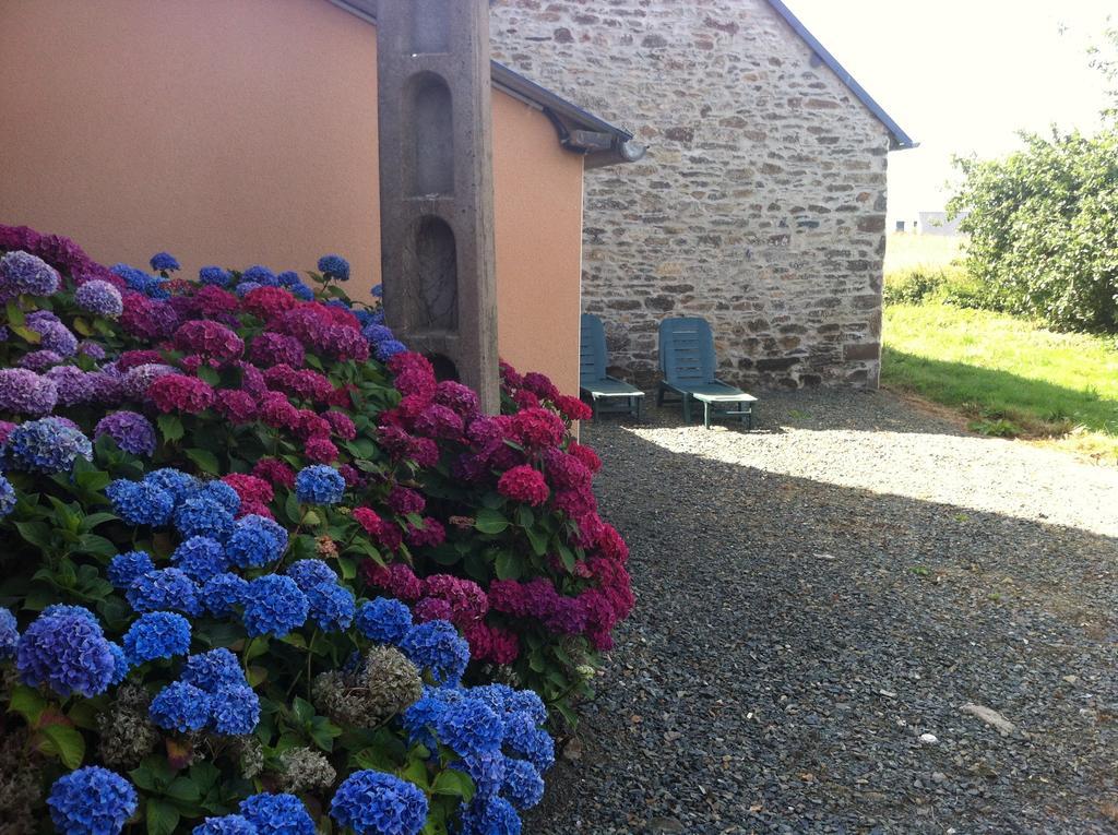 Manoir De Parc Ar Brun Villa Treguier Room photo